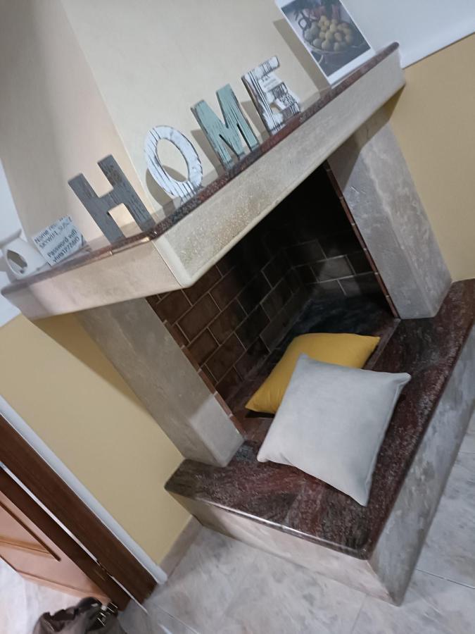 Casa Vacanze Campi Salentina Екстер'єр фото